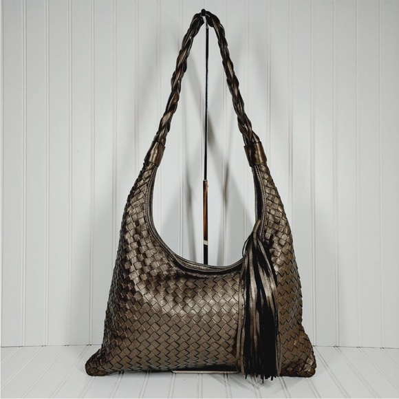 NWT Handbag Leather With Tassel Zipper Closure And Braided Strap in Bronze - Picture 4 of 8